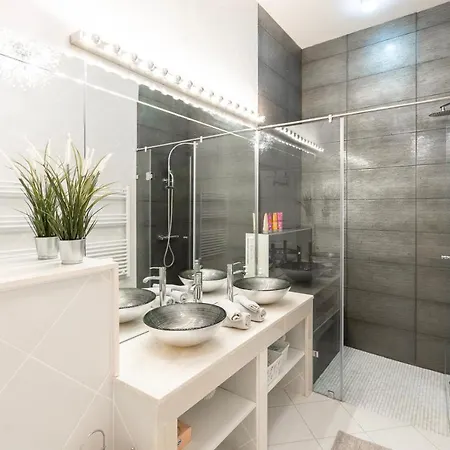 公寓 Liszt Ferenc Historic Luxurious Flat Next To Synagogue *