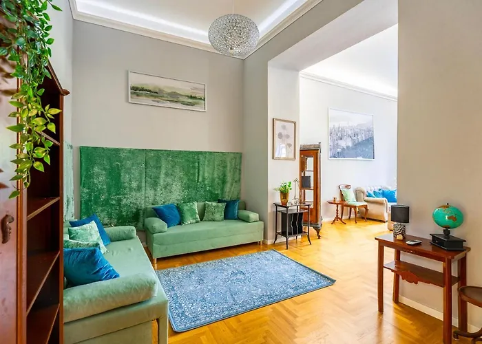 Liszt Ferenc Historic Luxurious Flat Next To Synagogue Budapest